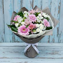 Букет цветов из:  Герберы, Альстромерии и Хризантемы в Касторное