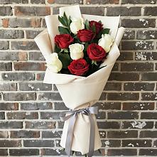 Букет цветов из:  Розы в Касторное