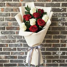Букет цветов из:  Розы в Касторное