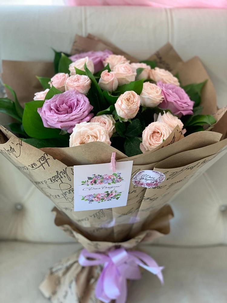 Букет цветов из: Розы в Касторное