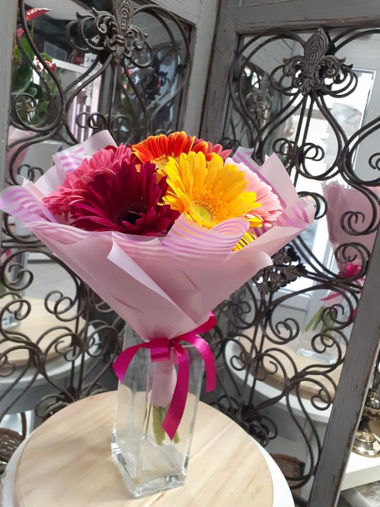 Букет цветов из: Герберы в Касторное