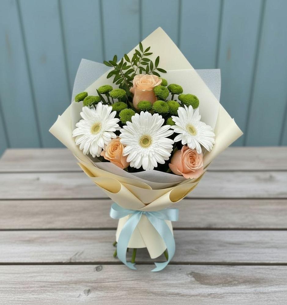 Букет цветов из: Герберы, Розы и Хризантемы в Касторное