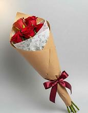 Букет цветов из:  Розы в Касторное