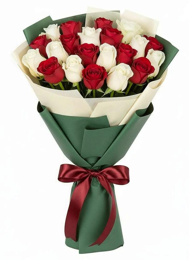 Букет Микс из красных и белых роз в Касторное