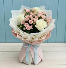 Букет цветов из:  Розы в Касторное