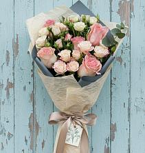 Букет цветов из:  Розы в Касторное