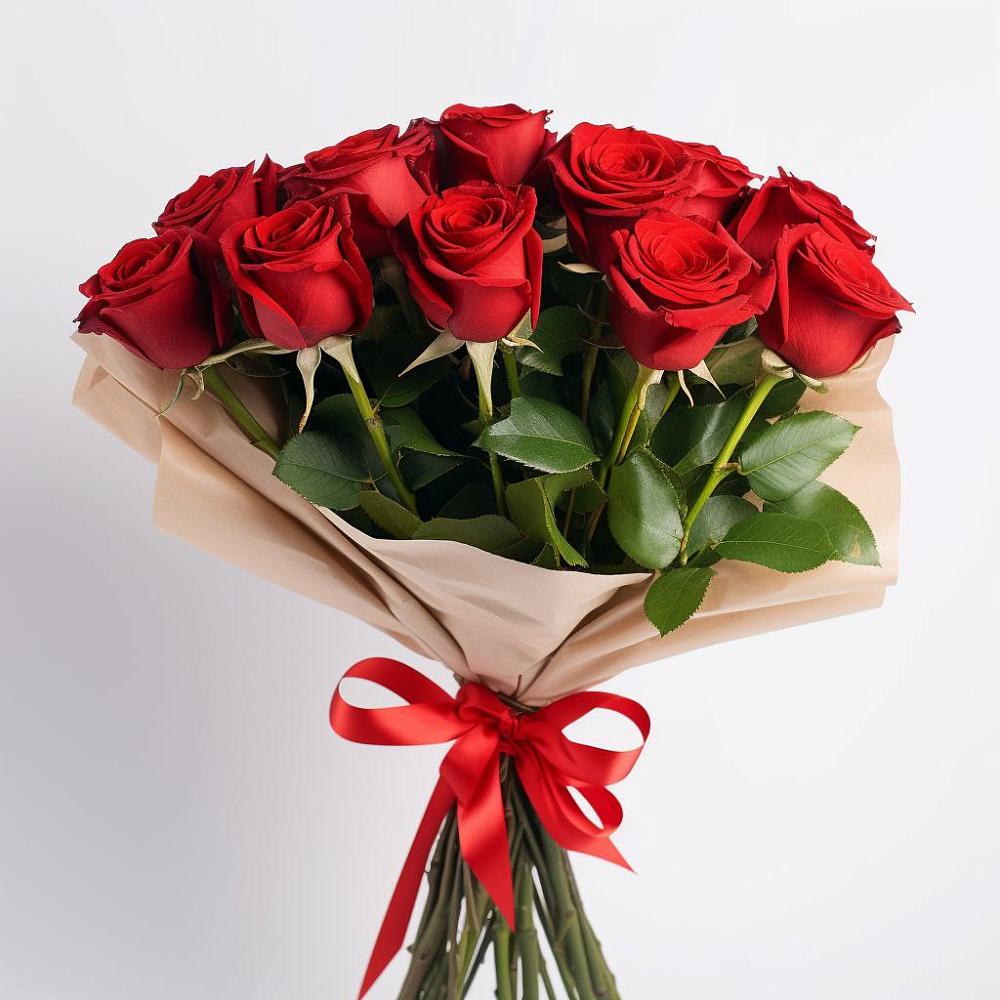 Букет 11 Красных роз Эдлесс Лав в Касторное