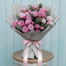 Букет цветов из:  Розы #REPLACE_PRED# Касторное